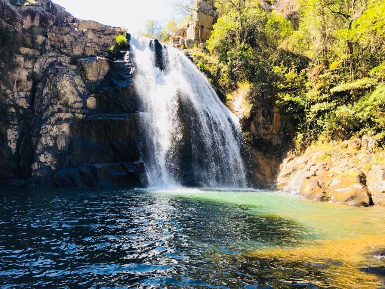 Pousada Cachoeira Do Lobo Белу-Оризонті Екстер'єр фото